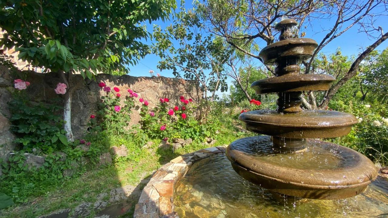 Byurakan Guesthouse & Cottage المظهر الخارجي الصورة