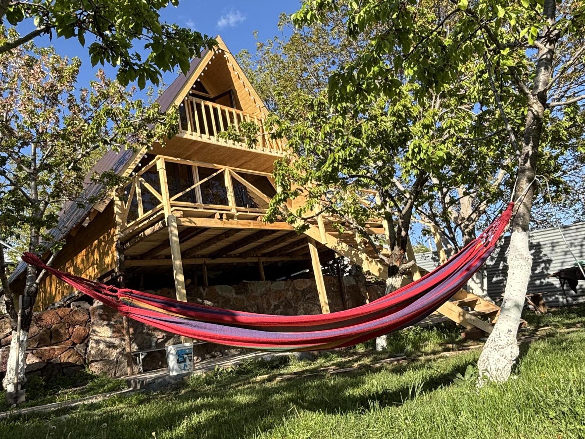 Byurakan Guesthouse & Cottage المظهر الخارجي الصورة